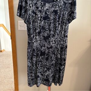 Roz and Ali blue dress with white flower pattern. So cute and comfortable.